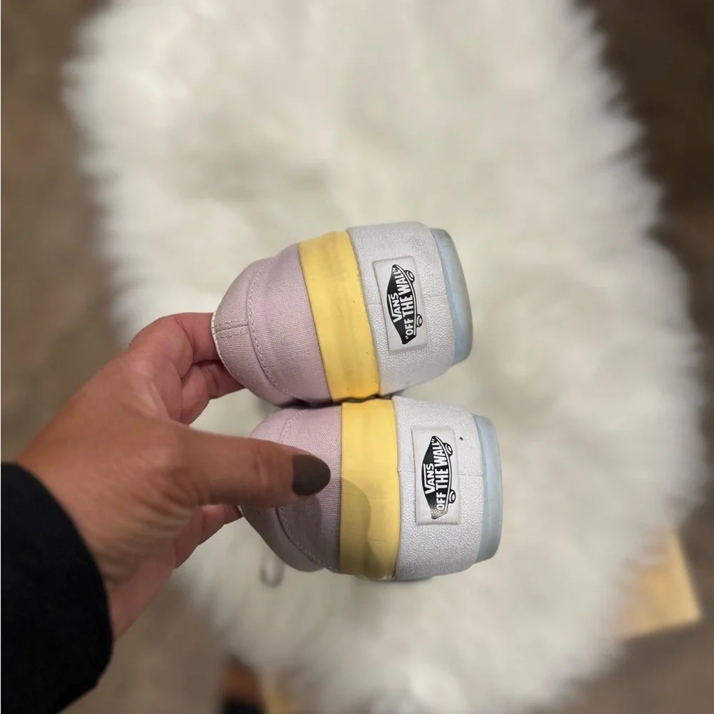 Vans platform laced Women's Pastel Sneakers - Picture 4 of 10